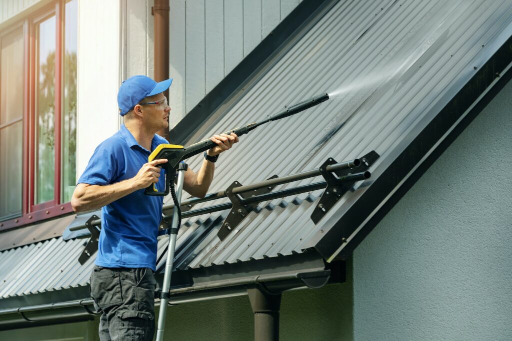 Top Roof cleaning Katy TX